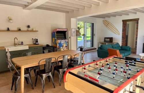 Maison Inès by hellofamily, piscine, terrain de sport, pétanque - Photo 17