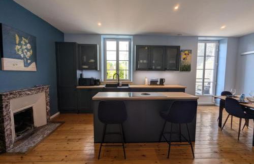 Charmante maison XIXe sur Jarnac avec 3 chambres, cour privative & parking - FR-1-653-280 - Foto 12