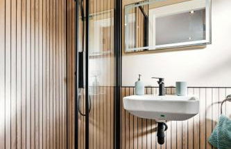 Outstanding 2BD Apt - Ferry Terminal & Free Parking - Foto 18