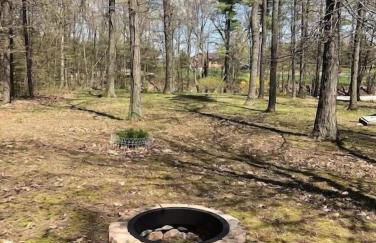 Morning Dove - Hidden Brookside Cottage in the Woods - Hot Tub - Fire Pit - Pet-Friendly - Seneca & Keuka Wine Trails - Foto 26