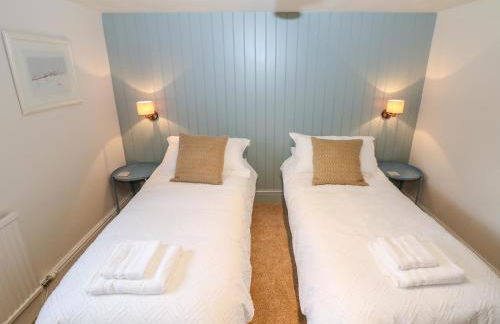 River Cottage Hayfield - Photo 25