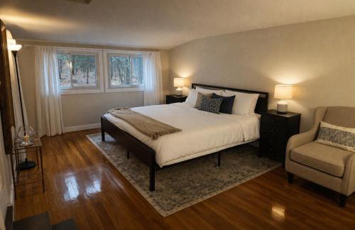 Private cottage close to shopping dining and skiing - Foto 13