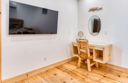 #4 Cottage Like Suite with Private Hot Tub - Foto 35