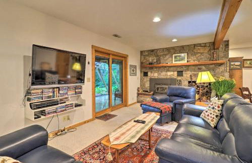 Cold Mountain Reflections Cabin with Game Room! - Foto 23