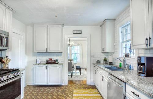 Summer Spot! Renovated Historic Avondale Gem 6BR Sleeps 12 - Foto 32