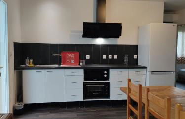 Grande maison avec vue sur le lac - Photo 12