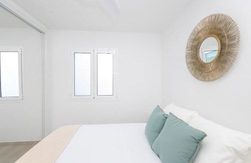 Sea Views Private Terrace 2BR House near the Beach - Foto 8