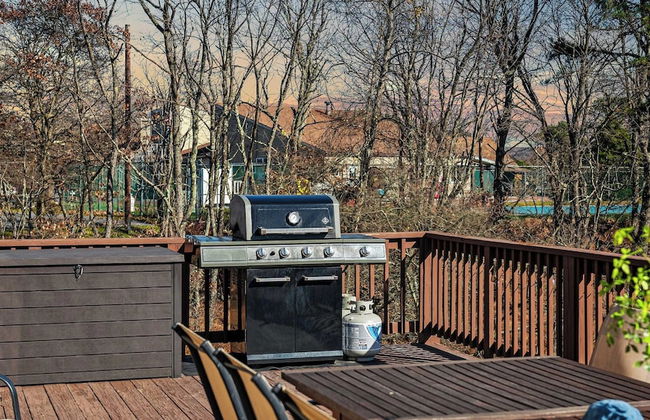 Lake View Retreat Avantstay Entertainer's Home Yard, Deck, Game Room - Foto 38