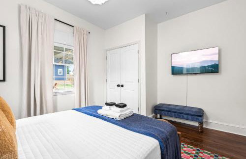 3BD plus 1BD Tiny Home - Outdoor Movie & Yard Fun - Foto 36