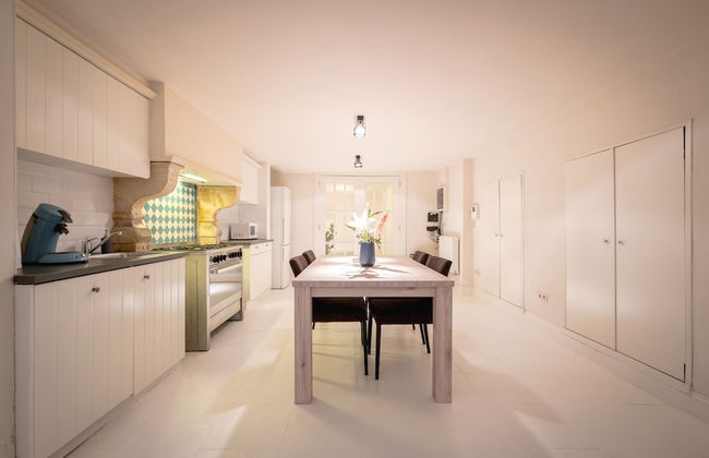 Saint Pauls Suite 1 - Photo 13