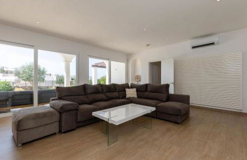 Villa Maravilla with HEATABLE pool ROOFTOPbar with sea views - Foto 40