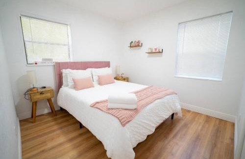 Tranquil and Sunny 4BR Getaway Home - Foto 31