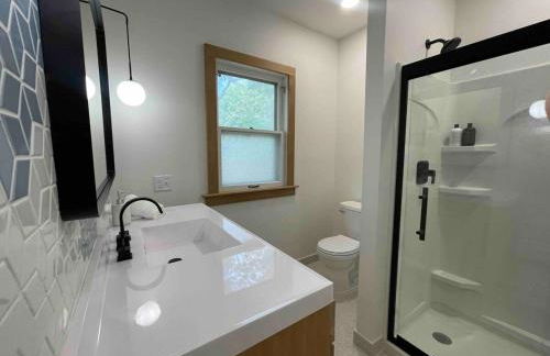 The Duke in Charming Old Towne Elkhorn - Foto 15