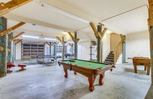 Oceanfront Castle with Hot Tub and Game Room - Foto 3