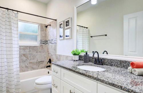 Dog-Friendly Home with Pool and Yard in Bradenton - Foto 18