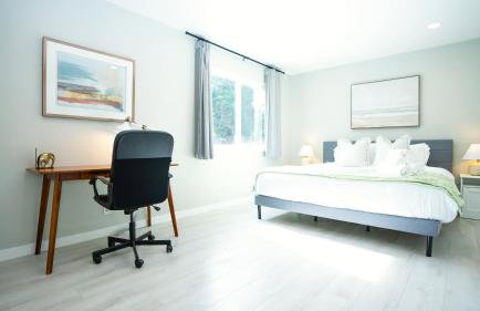 Modern Spacious 5BR Retreat -Games & Large Yard - Foto 28