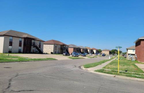 ZRoyal Stay 2BR Near Fort Cavazos - Ideal for TDY, Travel Nurses, Contractors & Extended Stays - Foto 4