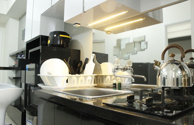 Direct Access to Pool 2BR Apartment at Parahyangan Residence - Foto 15