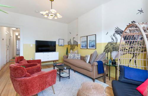 The Blue Comfort & MINS to Newyork City with parking - Foto 10