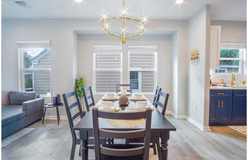 Lovely & Charming 4br/2.5ba Near Downtown's Prime - Foto 14