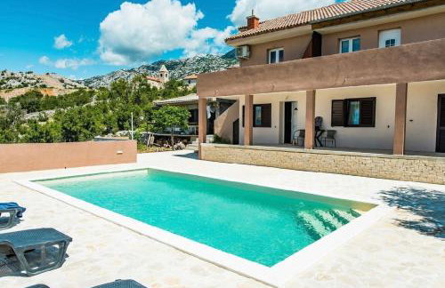 Family-friendly apartments with swimming pool Lukovo Sugarje, Karlobag - 24896 - Foto 1