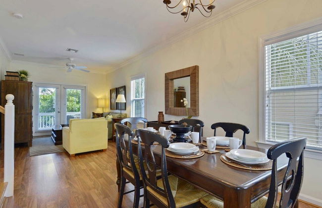 Coral Villa by Avantstay Close 2 DT Key West Shared Pool & Patio! - Foto 4