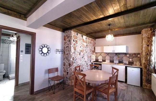 Stone Built Rustic House - Foto 44