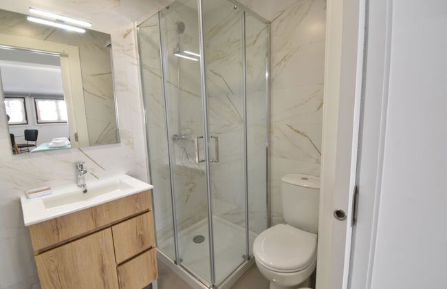 SOPHIA STUDIOS - Photo 27