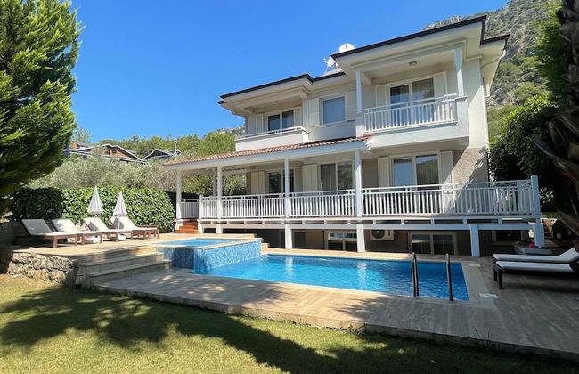 Gorgeous Family Pool Villa In Gocek - Photo 9