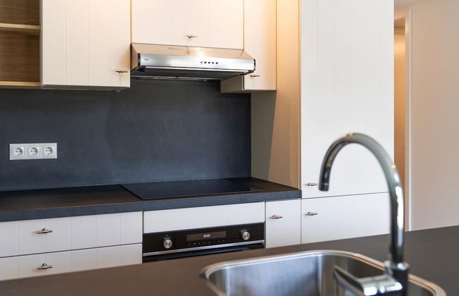 House With a Terrace on the Edge of the Forest - Photo 6