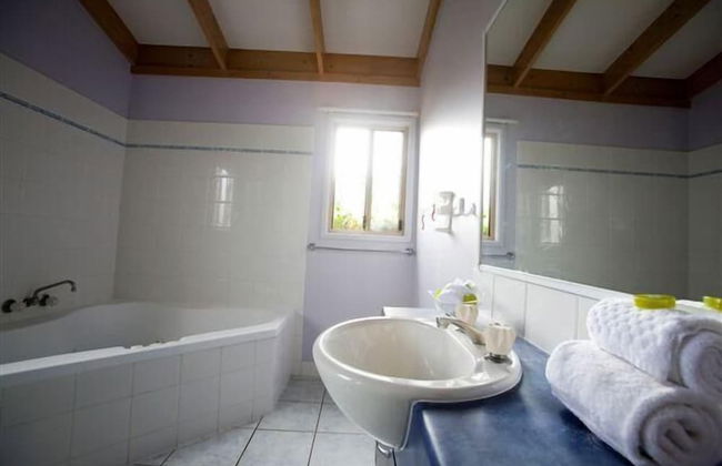 NRMA Budgewoi Holiday Park - Photo 13