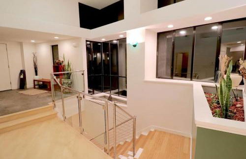 Luxurious Hillside Home wAC & Gorgeous SF Views! - Foto 27