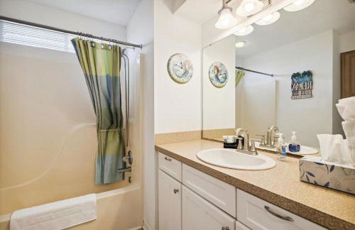 Pelican Path by Ryson Vacation Rentals - Photo 28