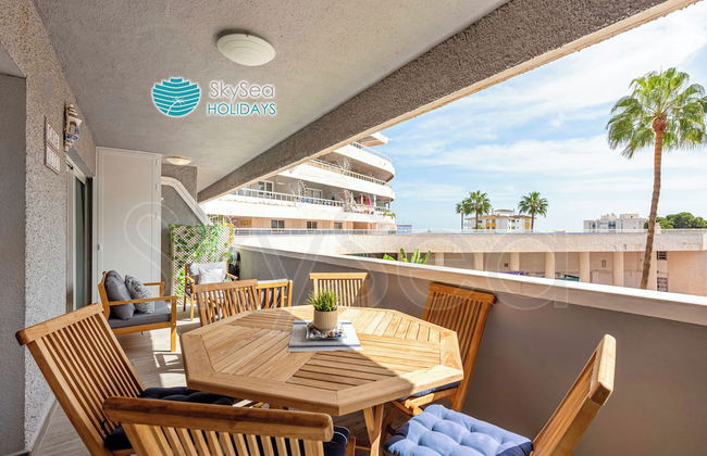 Sky Sea Holidays Puerto Marina - Foto 42