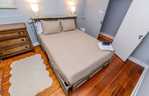 Historic Downtown Annapolis Gem Near USNA - Foto 29