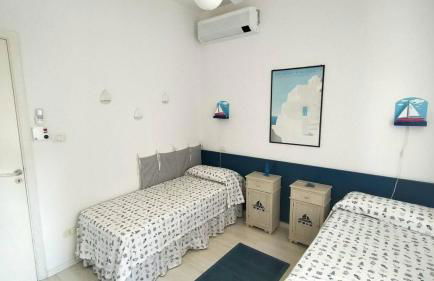 Villa Pentalocale con Piscina e spiaggia incluse Taunus Vacanze Villa Girasoli - Foto 13