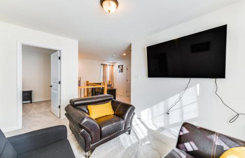 12 Mi to Dtwn Richmond Spacious Home with Deck! - Foto 18