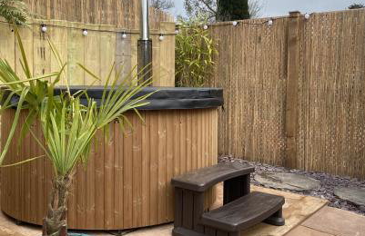 The Barn at Burfords with wood fired hot tub - Foto 36