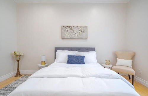 Regal 4 bed with hot tub close to Universal sleeps 15 - Foto 27