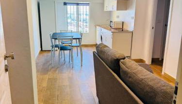 Nuevo Apartamento Ideal para viajeros en carretera - Foto 1