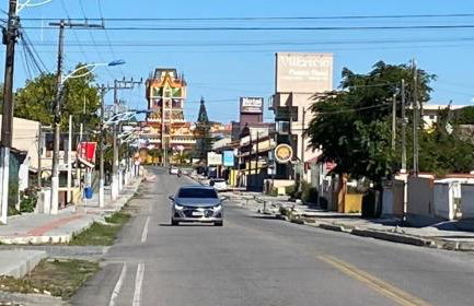 Piscina e Sinuca CASA Beto Carrero 500m do Parque 1 suite e 2 quartos 3bwc a 300m da Praia churrasqueira e estacionamento privado - Foto 43