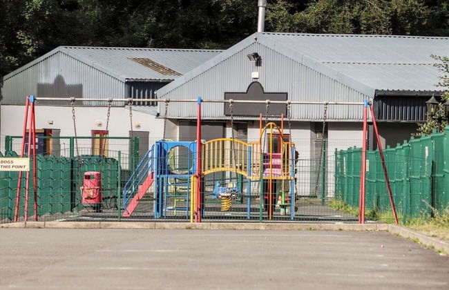 Cozy Cottage Retreat on Glan Gwna Holiday Park - Photo 20