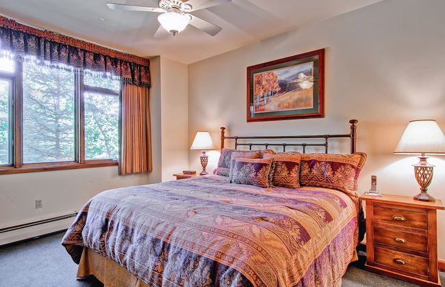 Highlands Area by East West Hospitality - Photo 11