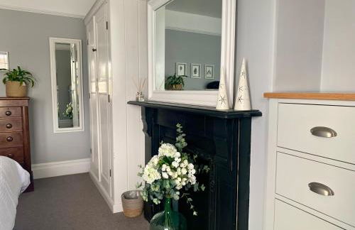 A unique and spacious river front property - Foto 41