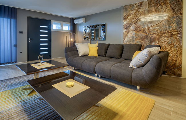 Deluxe Bellissima - Foto 13