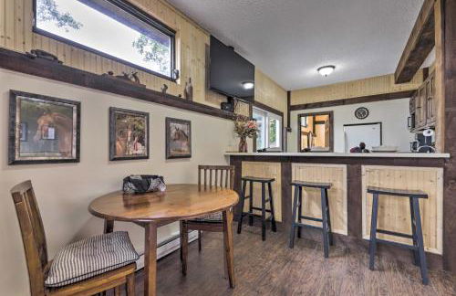 Private Guest House with Deck and Spectacular Views! - Foto 12