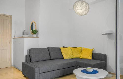 urban village apartment - Photo 11