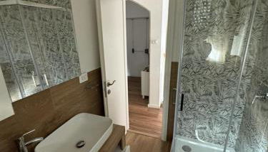 Vicstreet Metastasio - Photo 5, towels, Shower