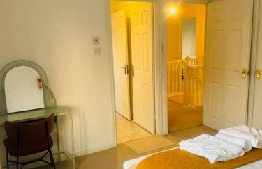 Detached 4 Bed Family Home - Foto 33