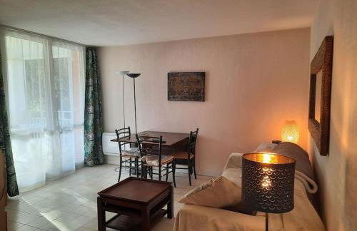 CAVALIERE LE LAVANDOU Au Chêne Liège - Foto 10